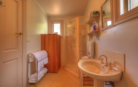 Ellie\'s Cottages - Northern Rivers Accommodation 17