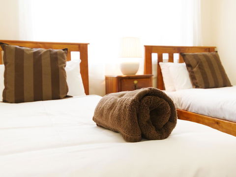 Catherine Lodge Farm Gate Cottages - Northern Rivers Accommodation 0