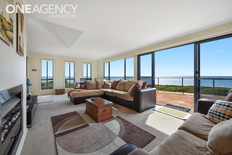 Seaspray - Northern Rivers Accommodation 0