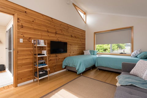 Penguin Beach House - Northern Rivers Accommodation 5