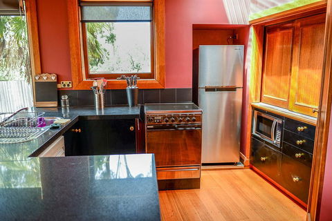 Bridge View Retreat - Northern Rivers Accommodation 27