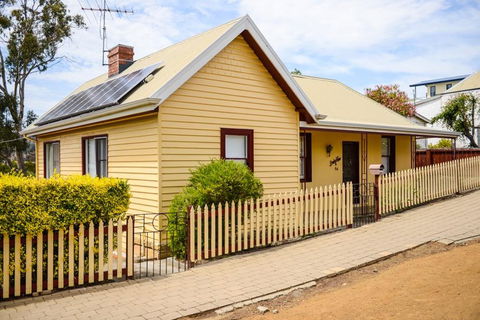 Bridge View Retreat - Northern Rivers Accommodation 28