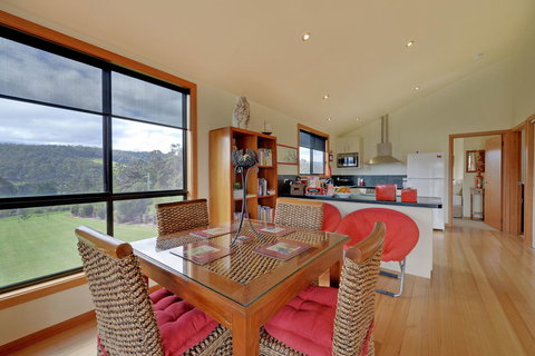 Moon River - Northern Rivers Accommodation 4