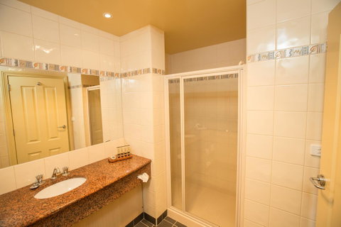 Strahan Village - Northern Rivers Accommodation 39