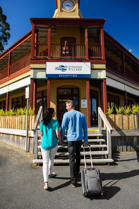 Strahan Village - Northern Rivers Accommodation 2