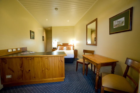 Strahan Village - Northern Rivers Accommodation 32