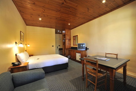 Strahan Village - Northern Rivers Accommodation 35