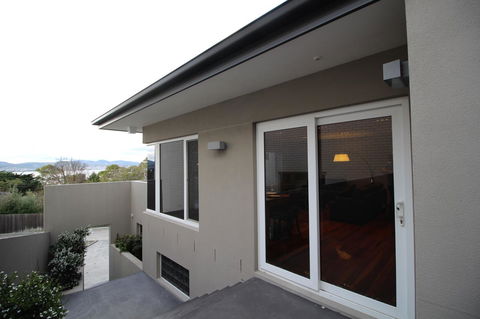 Sunny 3 Bedroom Apartment In Sandy Bay - Northern Rivers Accommodation 15