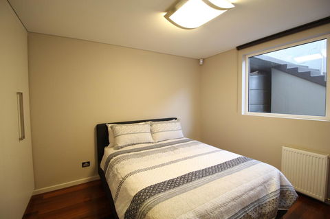 Sunny 3 Bedroom Apartment In Sandy Bay - Northern Rivers Accommodation 8