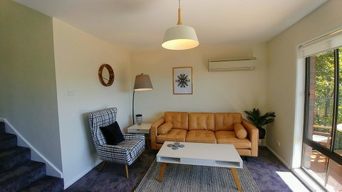 The View 2 Bed Unit With Stunning Hobart Outlook - Northern Rivers Accommodation 4