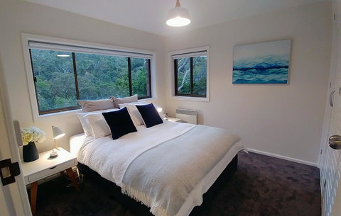 The View 2 Bed Unit With Stunning Hobart Outlook - Northern Rivers Accommodation 5