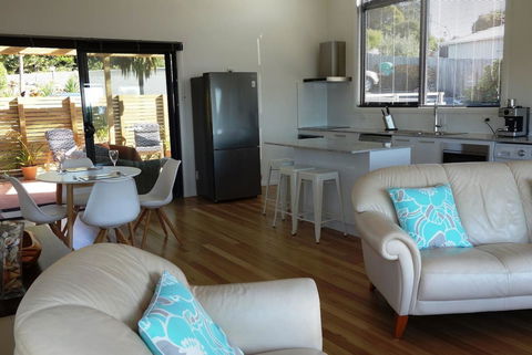 THE LOFT @ Bay Of Fires Seascape - Northern Rivers Accommodation 11