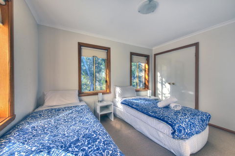 Freycinet Sanctuary 5 - Northern Rivers Accommodation 5