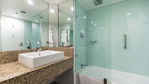 Hotel Grand Chancellor Hobart - Northern Rivers Accommodation 16