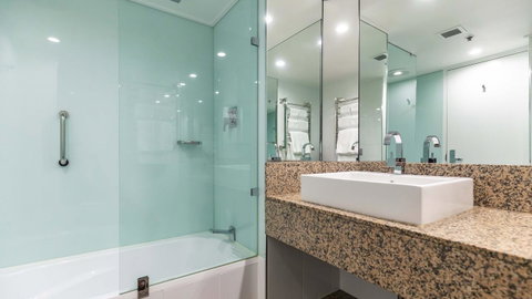 Hotel Grand Chancellor Hobart - Northern Rivers Accommodation 12