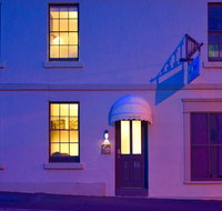 Lotus Gogh Apartment - Northern Rivers Accommodation