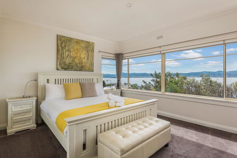 Sunrise On The Bay - Northern Rivers Accommodation 5