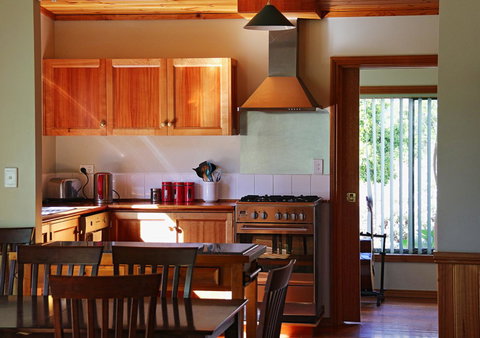 Hazards Beach House - Northern Rivers Accommodation 5