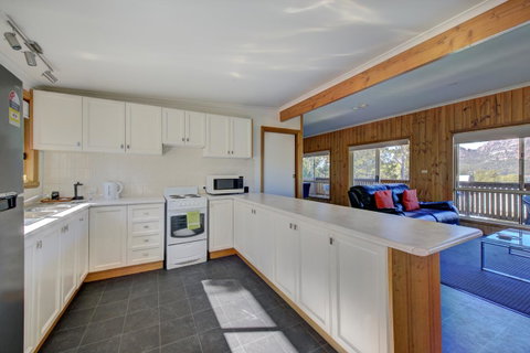Freycinet Sanctuary 4 - Northern Rivers Accommodation 3