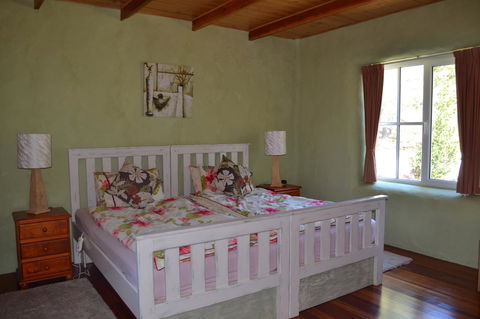 Whispering Spirit Holiday Cottages & Mini Ponies - Northern Rivers Accommodation 1