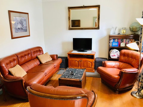 Omaroo House - Panoramic Water Views - Northern Rivers Accommodation 21