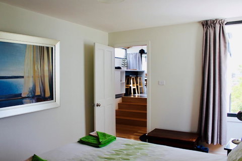 Omaroo House - Panoramic Water Views - Northern Rivers Accommodation 25