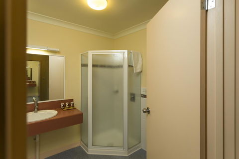 Panorama Hotel St Helens - Northern Rivers Accommodation 4
