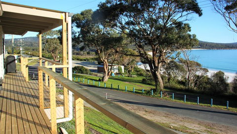 KINGFISHER COTTAGE Beachfront At The Binalong Bay - Northern Rivers Accommodation 8