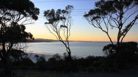 KINGFISHER COTTAGE Beachfront At The Binalong Bay - Northern Rivers Accommodation 19