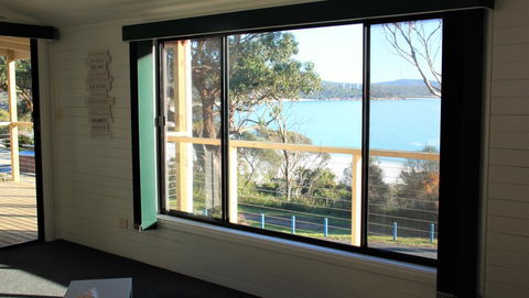 KINGFISHER COTTAGE Beachfront At The Binalong Bay - Northern Rivers Accommodation 13