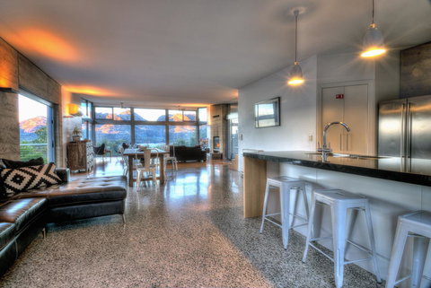 The Loft - Northern Rivers Accommodation 16