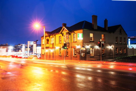 The Tasmanian Inn - Northern Rivers Accommodation 0