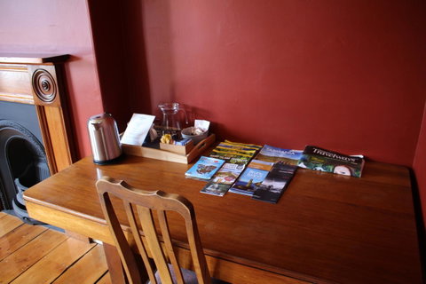 The Tasmanian Inn - Northern Rivers Accommodation 19