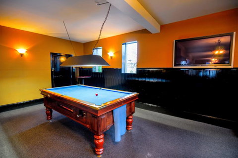 The Tasmanian Inn - Northern Rivers Accommodation 37