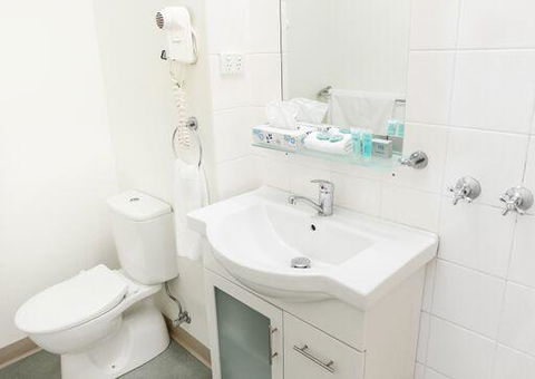 Shoreline Hotel - Northern Rivers Accommodation 31