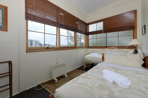 Edinburgh Gallery Bed & Breakfast - Northern Rivers Accommodation 37
