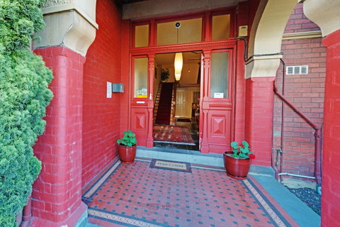 Edinburgh Gallery Bed & Breakfast - Northern Rivers Accommodation 1