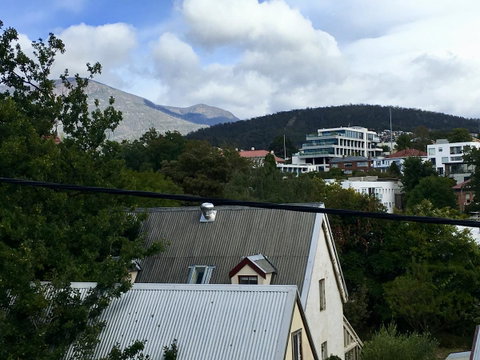 4 At 8 Townhouse Newcastle St - Northern Rivers Accommodation 0