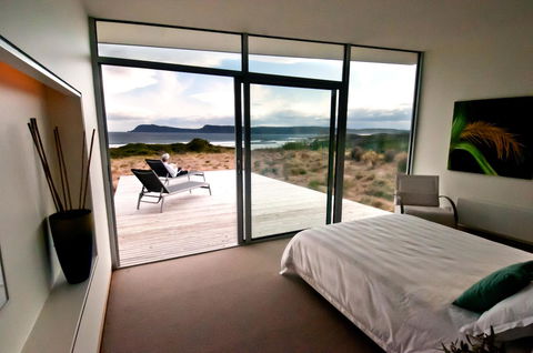 Cloudy Bay Beach House - Northern Rivers Accommodation 22