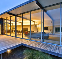 Cloudy Bay Beach House - Northern Rivers Accommodation