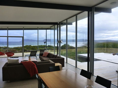 Cloudy Bay Beach House - Northern Rivers Accommodation 38