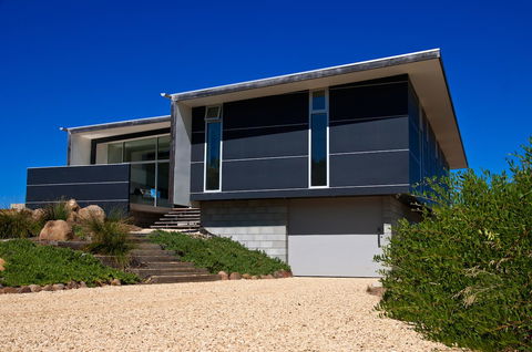 Cloudy Bay Beach House - Northern Rivers Accommodation 2