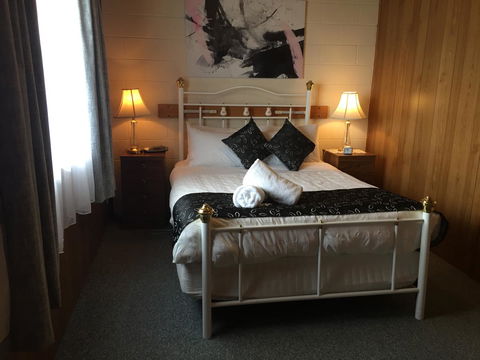 Regatta Point Tavern & Holiday Villas - Northern Rivers Accommodation 14