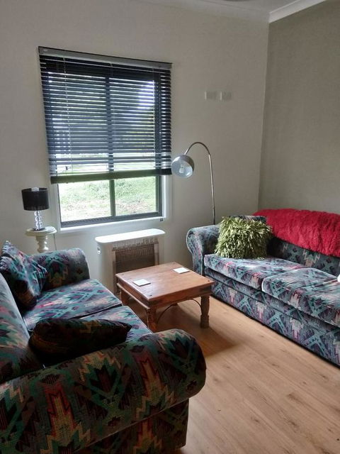Wanderlust Cottage - Northern Rivers Accommodation 12