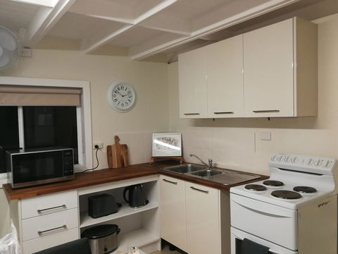 Hilltop Cottages - Northern Rivers Accommodation 5