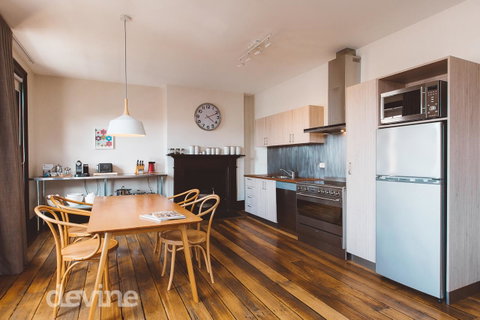 Devine Stays - Westside Apartment On Elizabeth - Northern Rivers Accommodation 0