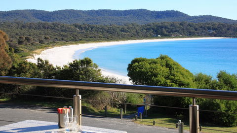 BAY OF FIRES ECO HUT Off Grid Experience At Binalong Bay - Northern Rivers Accommodation 13