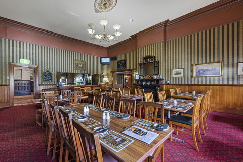 Empire Hotel Queenstown - Northern Rivers Accommodation 13