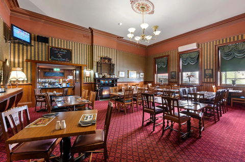 Empire Hotel Queenstown - Northern Rivers Accommodation 16