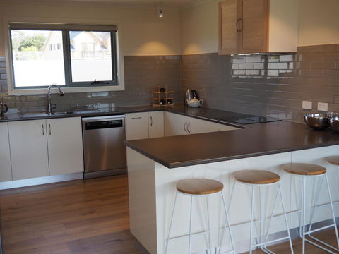 GRANITE BEACH HOUSE @ Bay Of Fires - Northern Rivers Accommodation 5